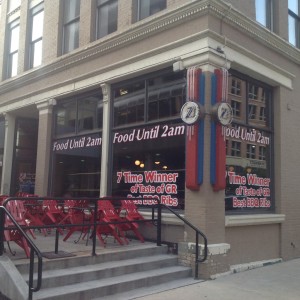 Z's Bar & Restaurant